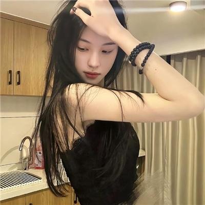 裸女怀春